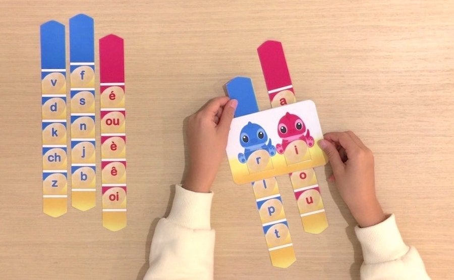 Apprendre à lire – former et lire des syllabes simples Apprendre à lire - former et lire des syllabes simples